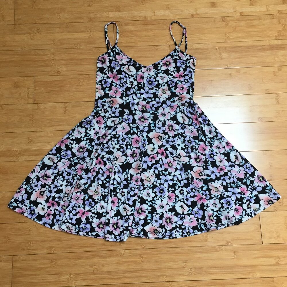EUC Forever 21 Floral Mini Flare Dress